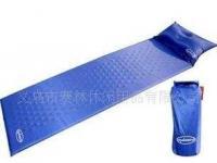 户外超轻自动充气防潮垫 集成充气枕与防水袋的露营睡眠解决方案